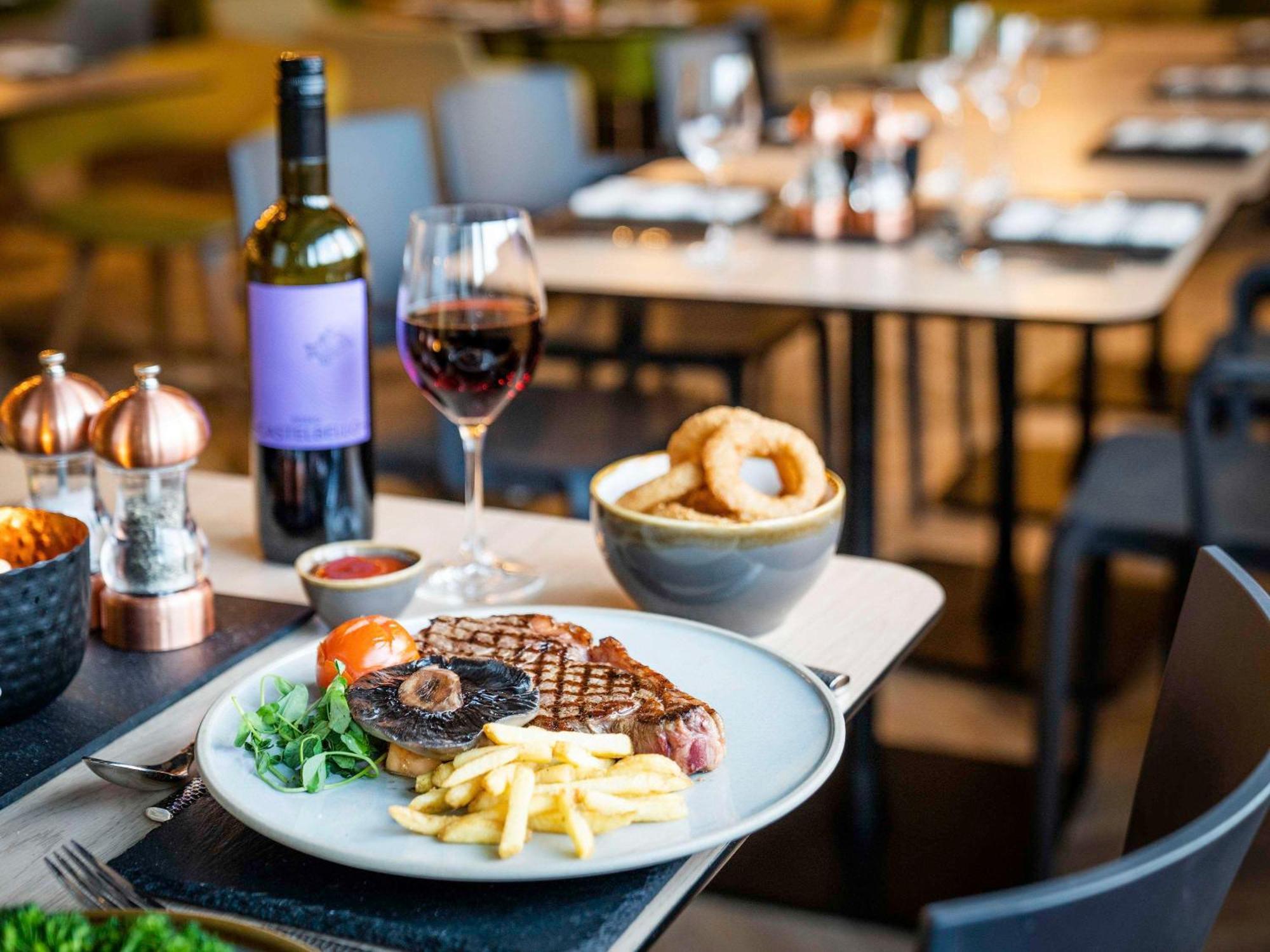 Mercure Newport Eksteriør bilde