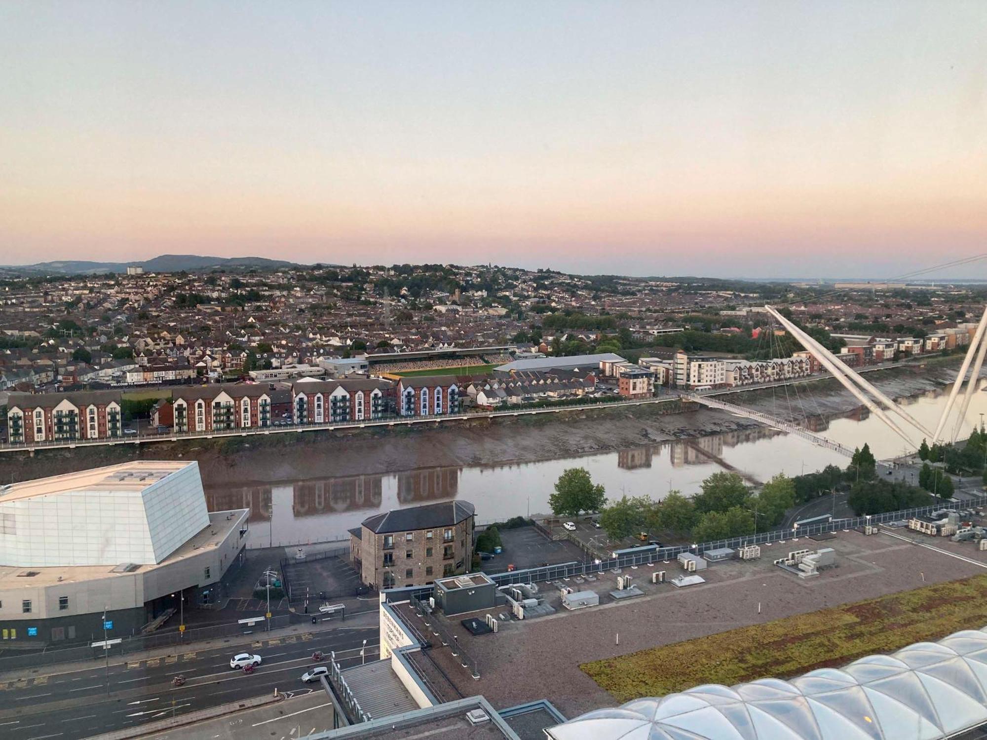 Mercure Newport Eksteriør bilde