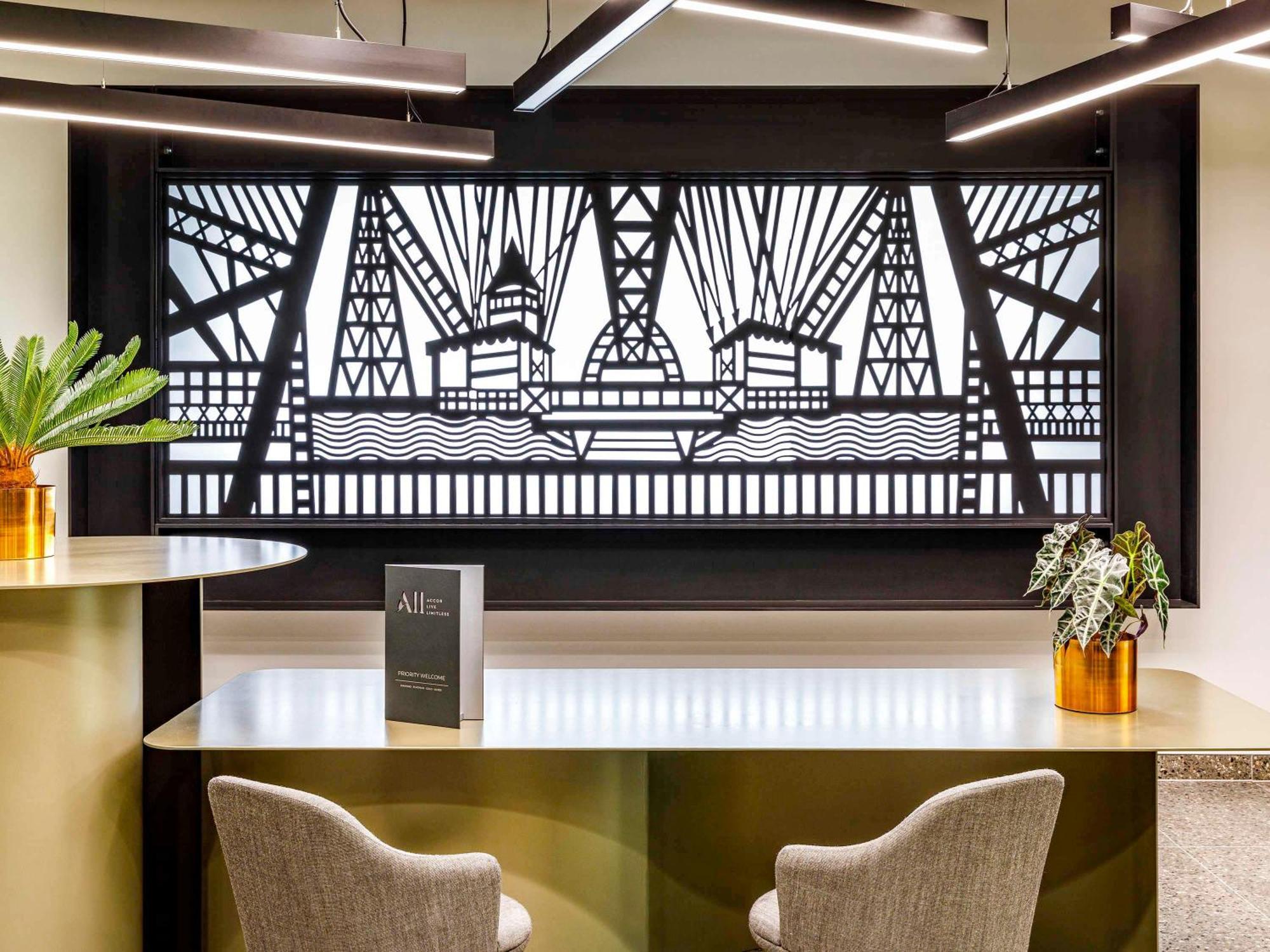 Mercure Newport Eksteriør bilde