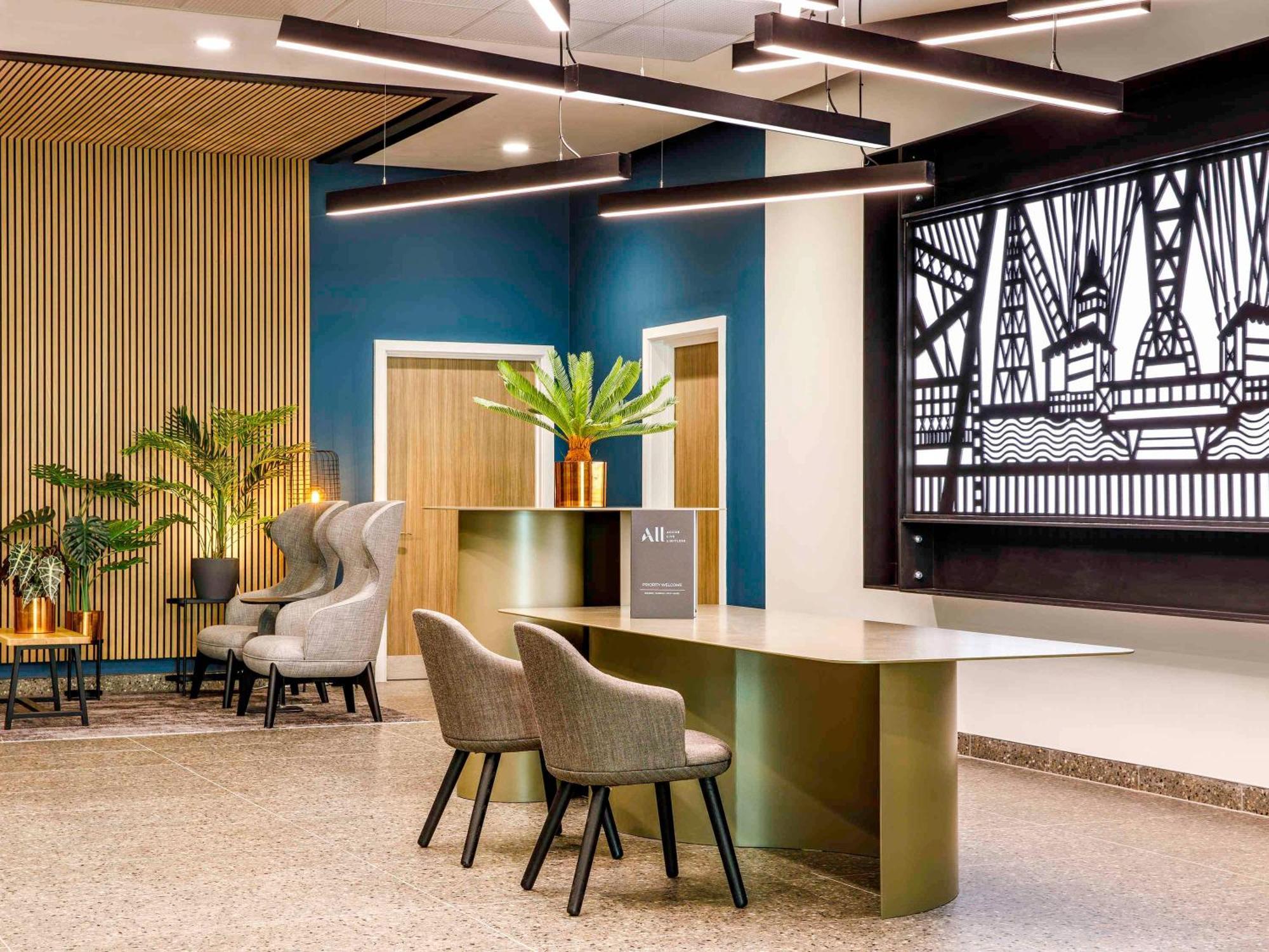 Mercure Newport Eksteriør bilde